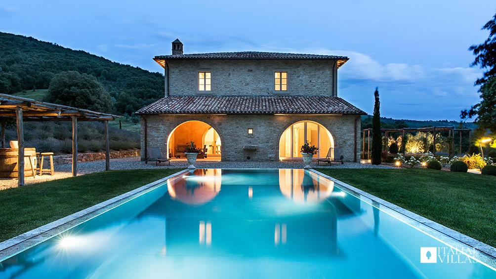 Villa dei Mandorli luxury villas umbria