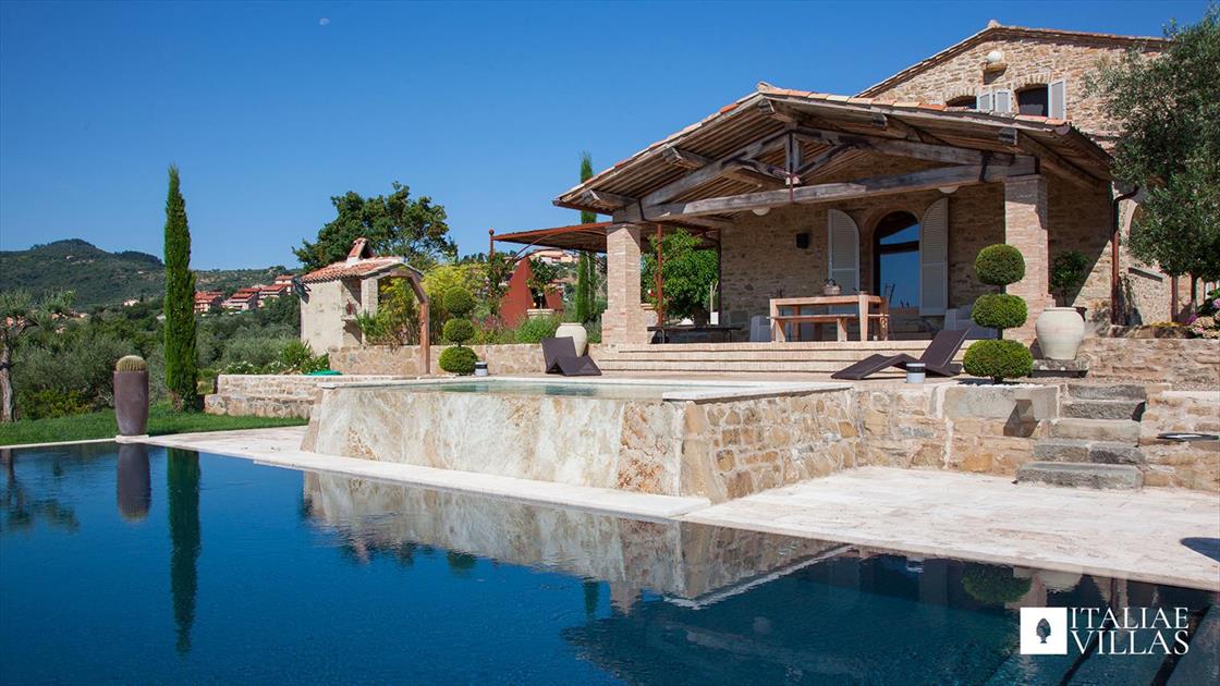 Casale del boschetto luxury villas umbria