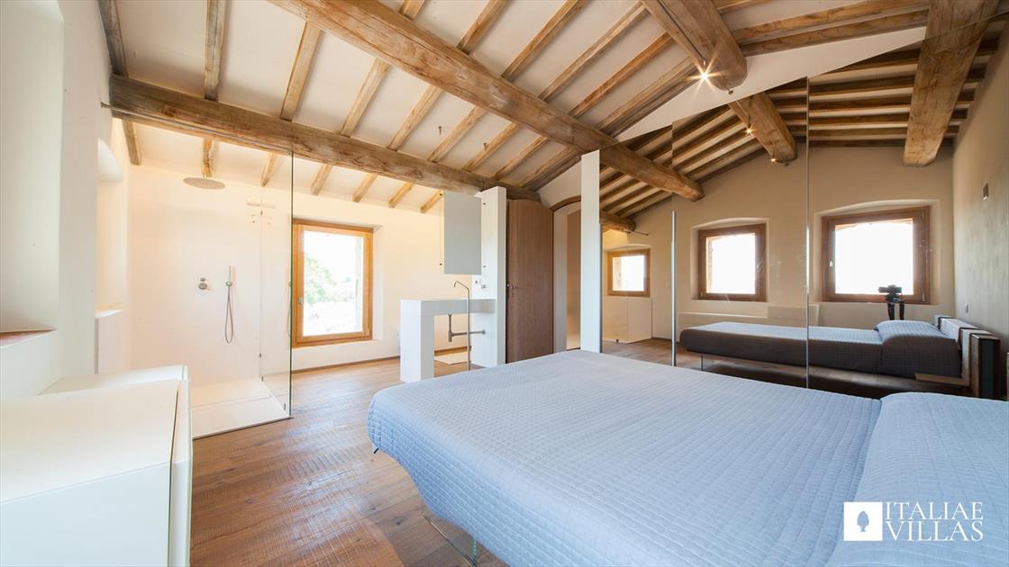 Casale del boschetto luxury villas umbria