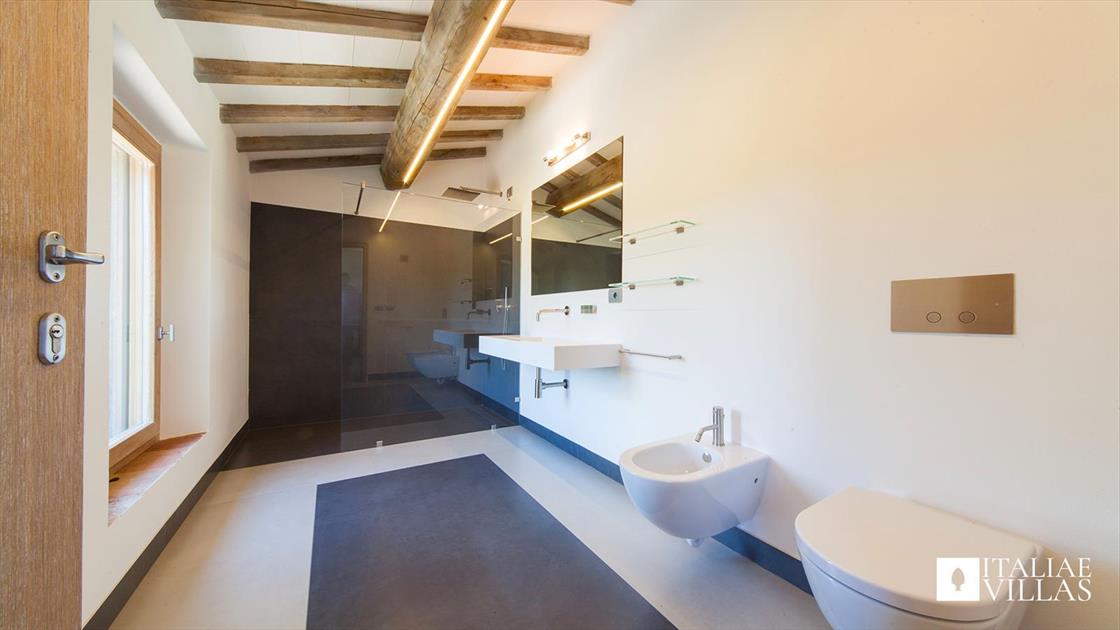 Casale del boschetto luxury villas umbria