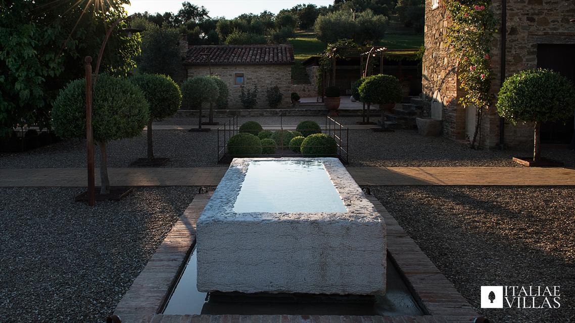 Casale del boschetto luxury villas umbria