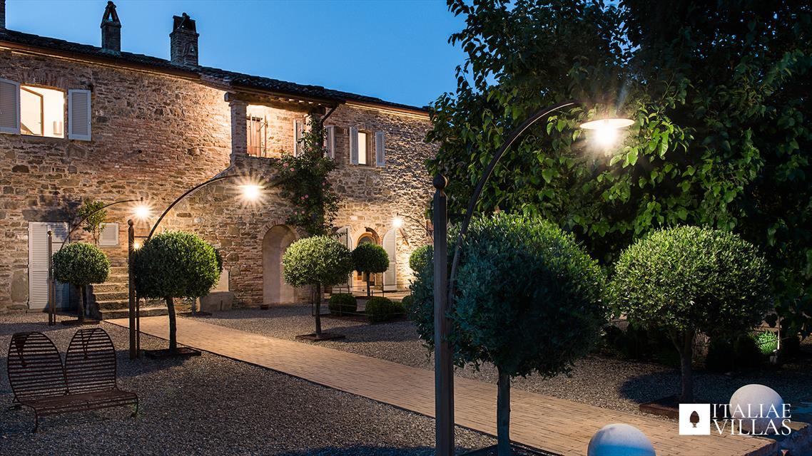 Casale del boschetto luxury villas umbria